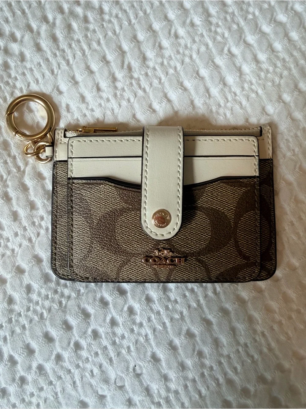 NWOT Coach Attachment Card Case In Signature Canvas in Khaki